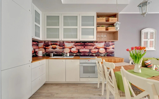 Blue Mandarin Apartments - Island