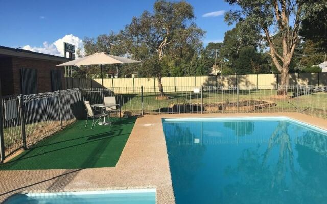 Junee Motor Inn