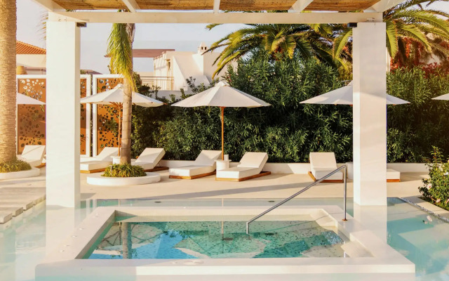 Caramel, A Grecotel Resort to Live