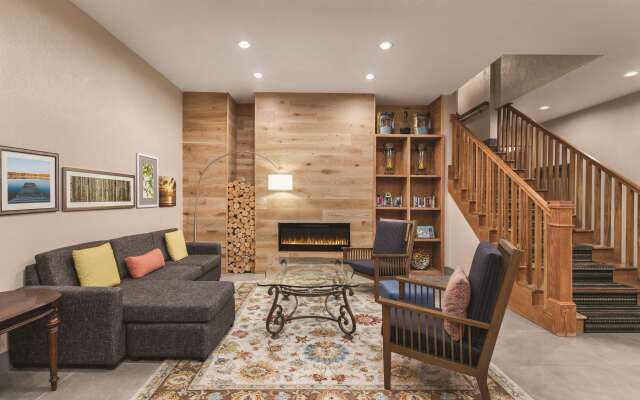 Spark by Hilton Homewood Birmingham