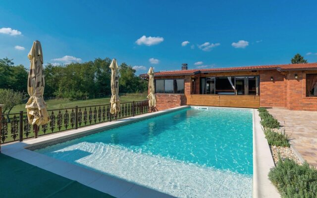 Stunning Home in Repusnica With 5 Bedrooms, Wifi and Outdoor Swimming Pool