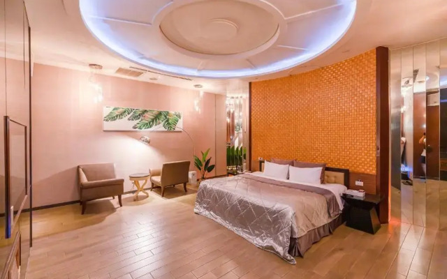 Vogue Boutique Motel