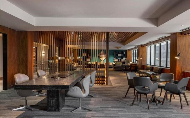 Le Meridien Houston Downtown