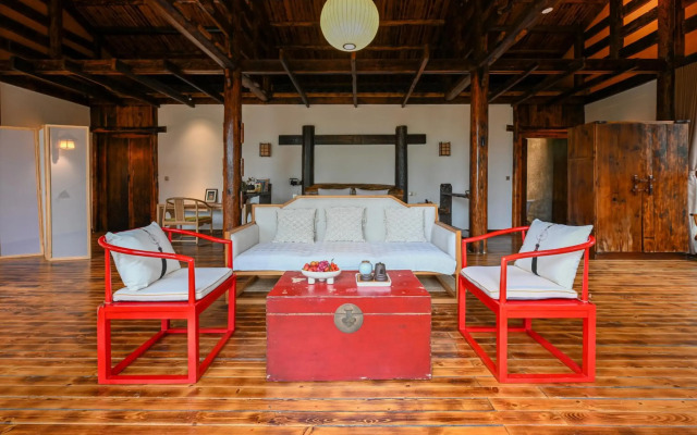 No.5 Valley Lodge