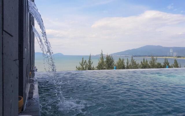 Santori Hotel Danang Bay
