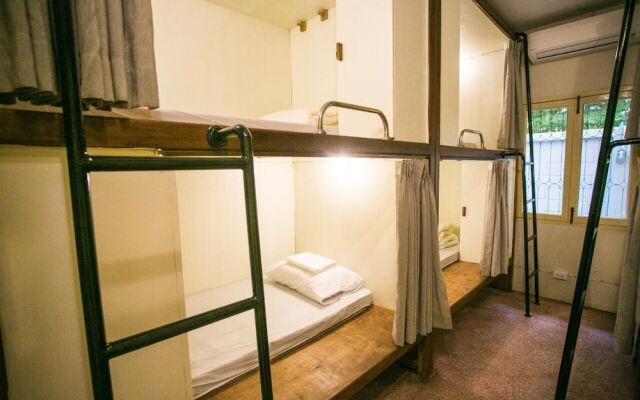 Barn 1920s Hostel