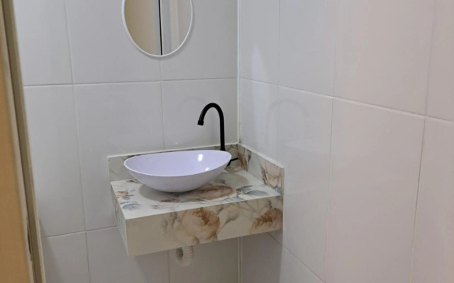 Girassol Hostel by Katita