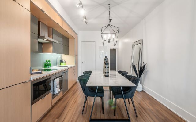 Stallion Suites -  Downtown Toronto