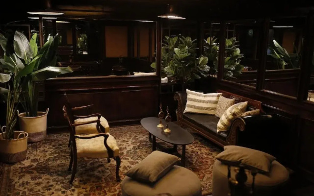 Spazio Arona Hotel Boutique