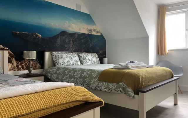 B&B and Self Catering Mon Petit Cottage