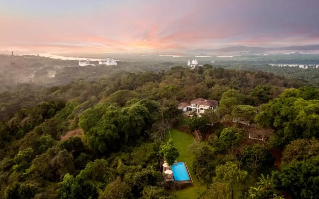 The Postcard Velha