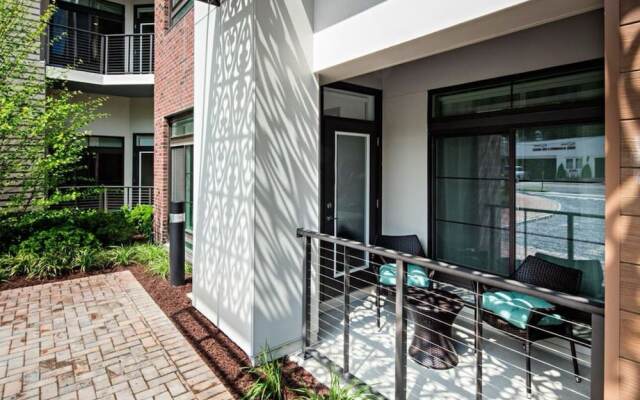 Kings Point Lux Suites