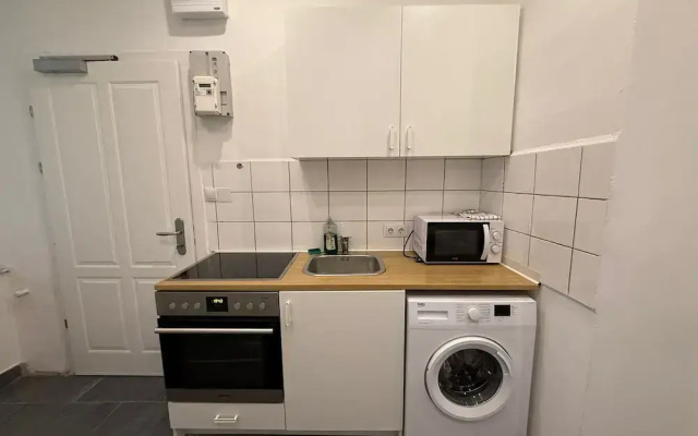 Modern 1BR Apt Close to Westbahnhof