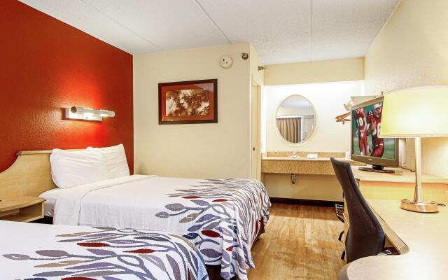 Red Roof Inn Greensboro Coliseum