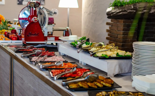 Calanica Residence Hotel