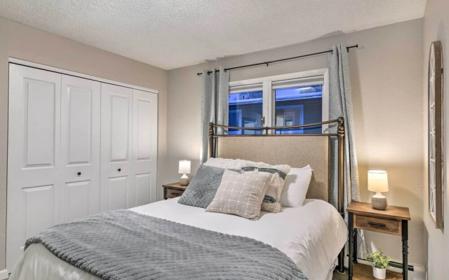 Modern Anchorage Apartment Near Hospitals!