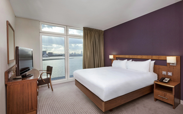 DoubleTree by Hilton Hotel London ExCel - Image 3