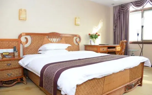 Fubainian Business Hotel