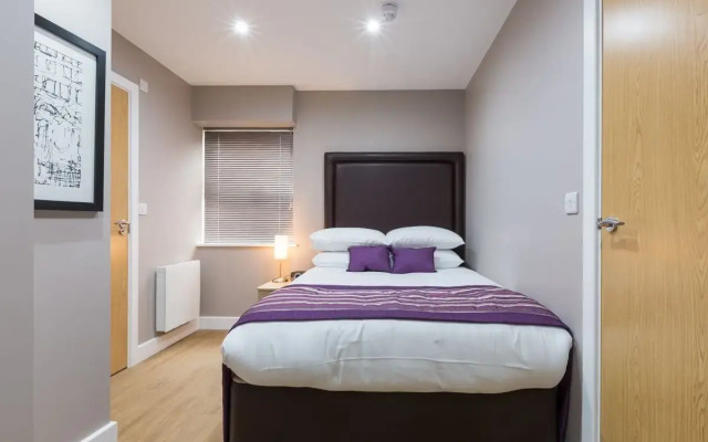 City Wall House by House of Fisher