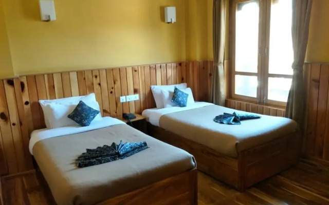 Hotel Khamsum