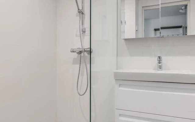 Tapiola Oak Apartment