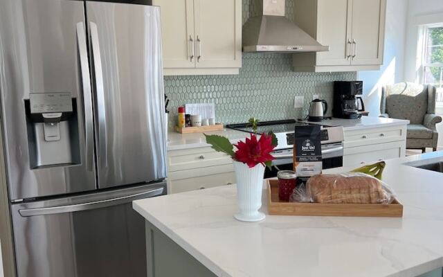 Ned's Landing at Spry Point