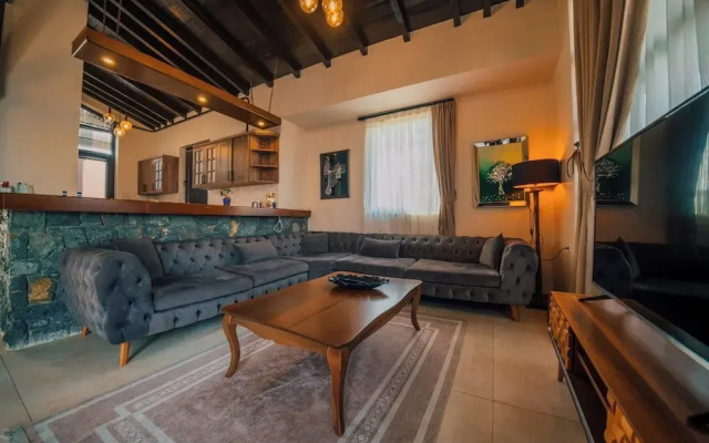 Monk By The Lake Sapanca