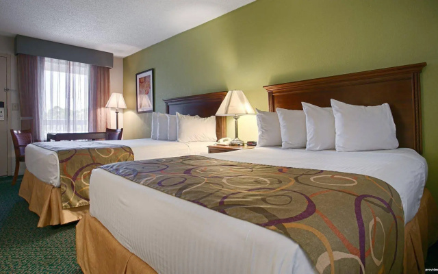 Ramada by Wyndham Savannah Gateway