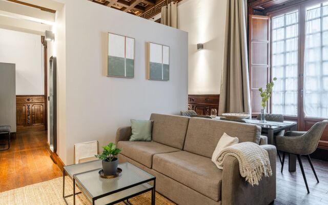 limehome Vitoria Palacio Álava-Velasco