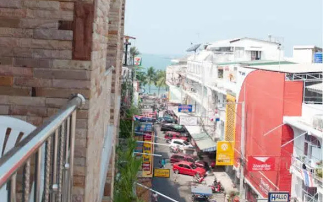 Pattaya Noble Place 1