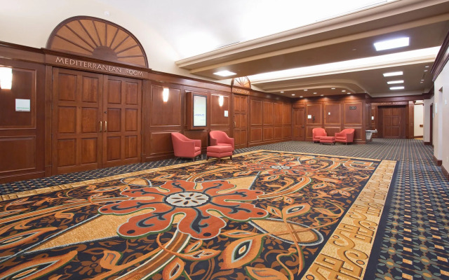 Clarion Hotel Convention Center