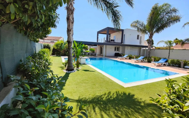 Villa Zoe