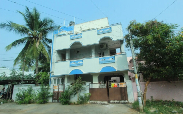 Vivekam Home Stay By OYO Rooms