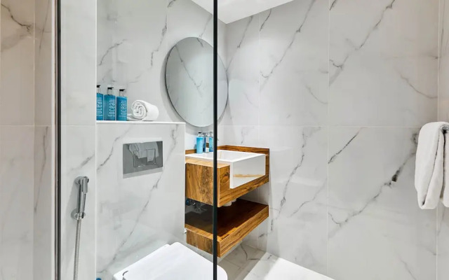 bnbme - Gold Crest Views 2 - STUDIO