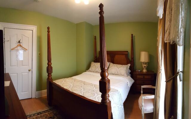 Li-Li Bed & Breakfast