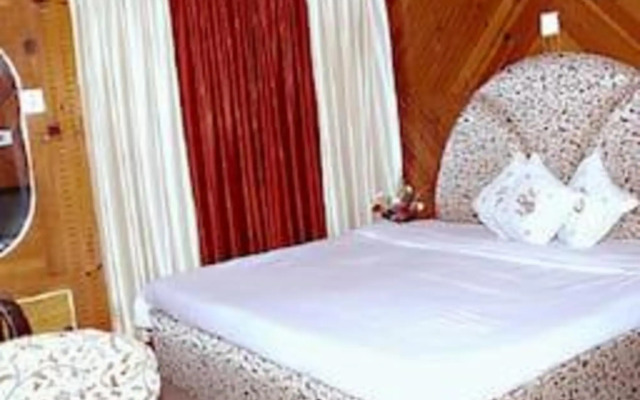 Hotel Manali Paradise