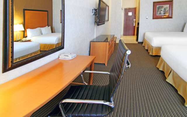 Holiday Inn Express Hotel & Suites Calgary S-Macleod Trail S, an IHG Hotel