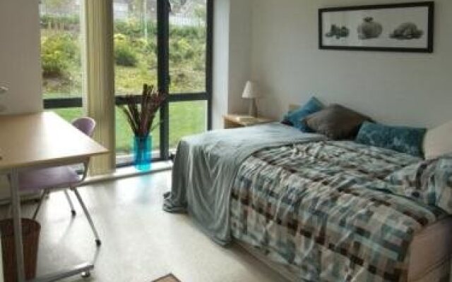 Riverwalk Apartments