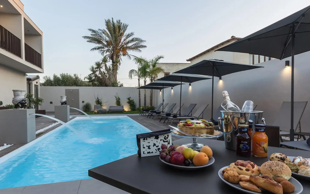 Giafra Rooms