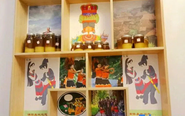 Ximeng Lai Nongbird Folk Inn