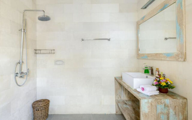 Adinda Balangan Beach Villa