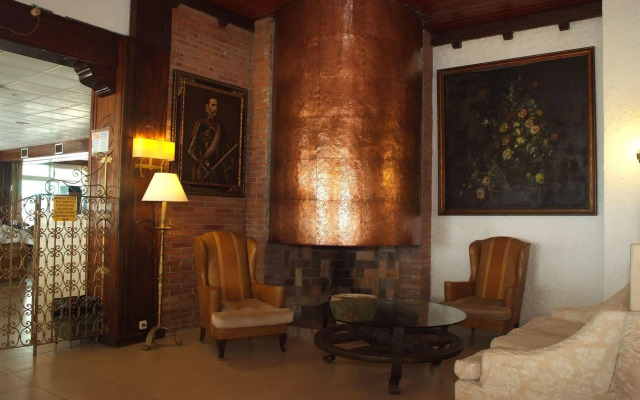 Mont-Rosa Hotel