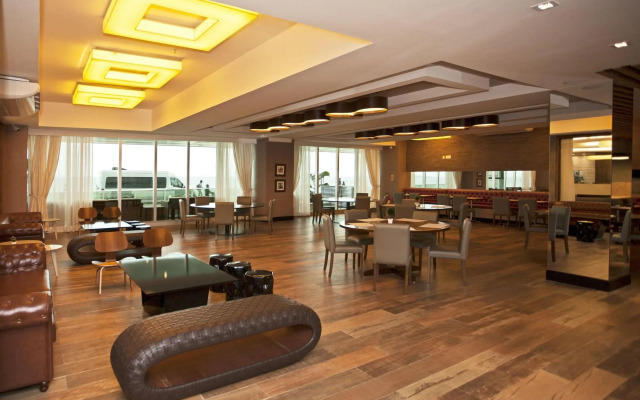 Paradiso Macaé Hotel