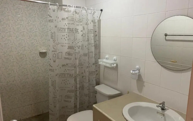 84 Bar ve Konuk Evimiz