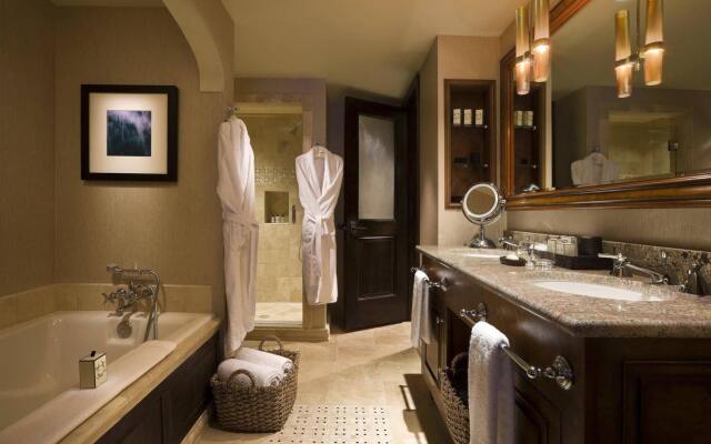 Madeline Hotel & Residences, Auberge Resorts Collection