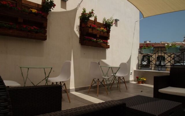 "room in B&B - Penthouse Single Room"