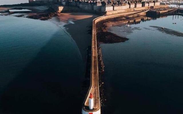 STERENN Joli T2 - 900m de la gare - Centre Dinan