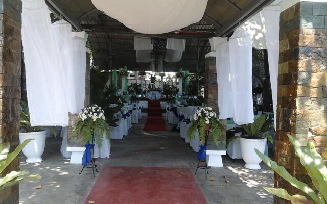 Mel Sols Inn and Resort