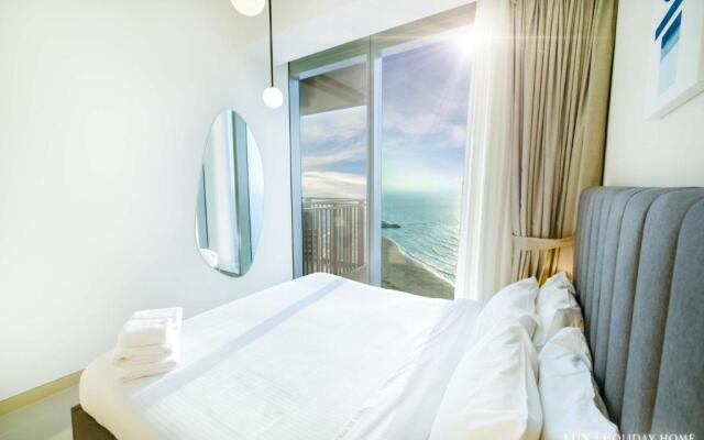 LUX 52 42 Deluxe Island view suite