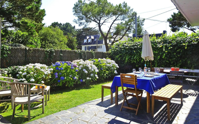 Holiday Home in Carnac Near Sandy Beach
